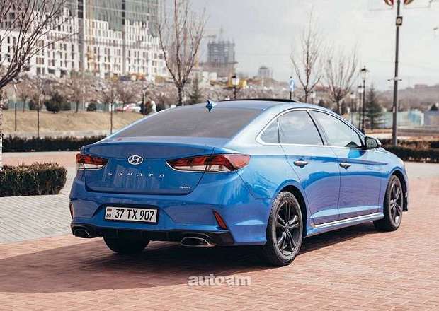 Hyundai Sonata