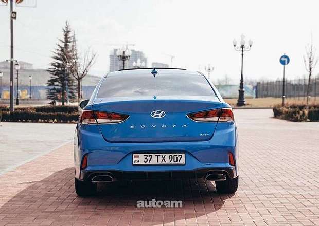 Hyundai Sonata