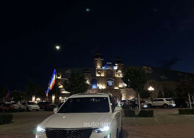 Cadillac XT6 2021 — photo 1