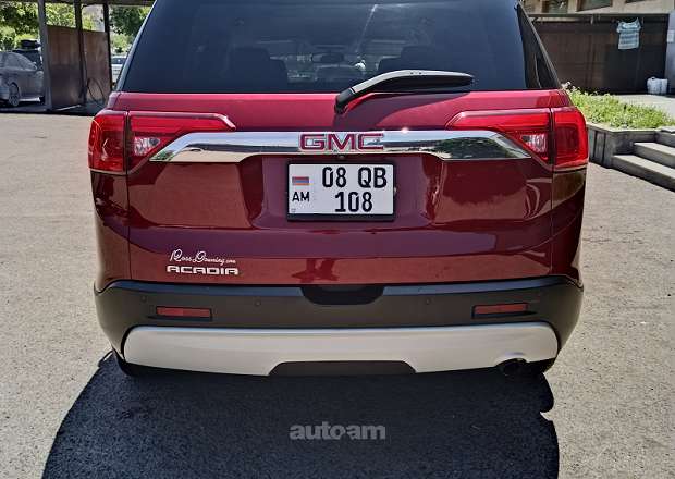 GMC Acadia 2017 — photo 5