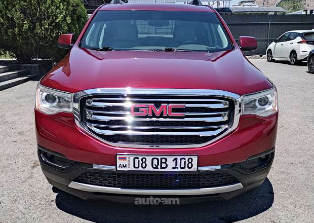 GMC Acadia 2017 — photo 3