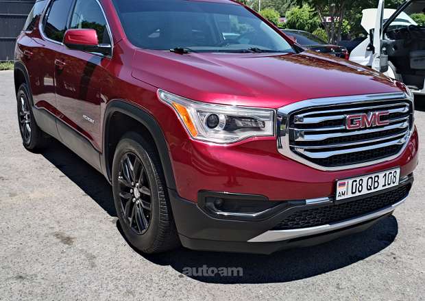 GMC Acadia 2017 — photo 6