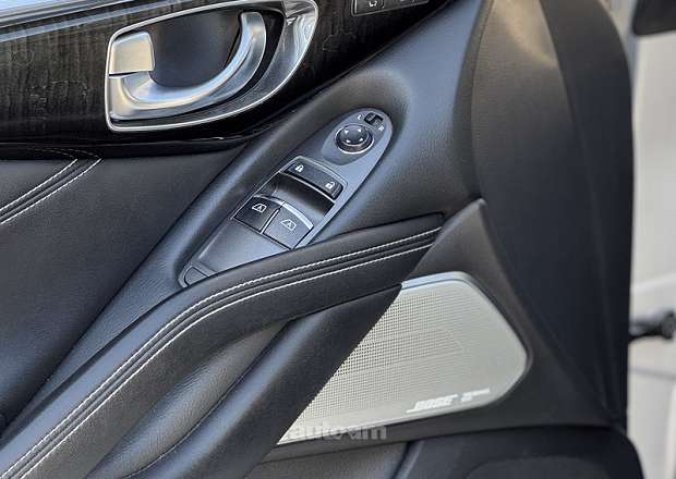 Infiniti Q60 2018 — լուսանկար 10