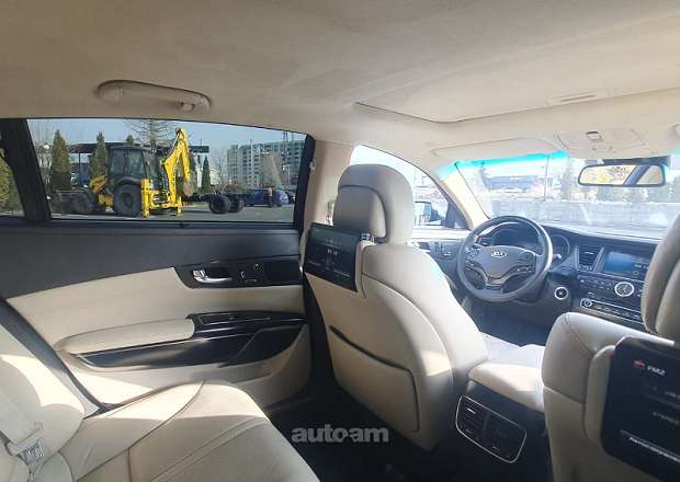 Kia Quoris 2013 — լուսանկար 8