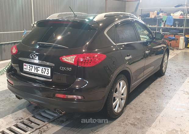 Infiniti QX50 2015 — լուսանկար 2