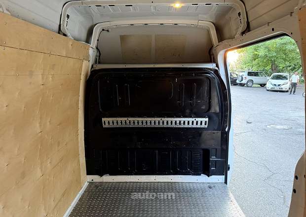 Ford Transit 2012 — լուսանկար 2