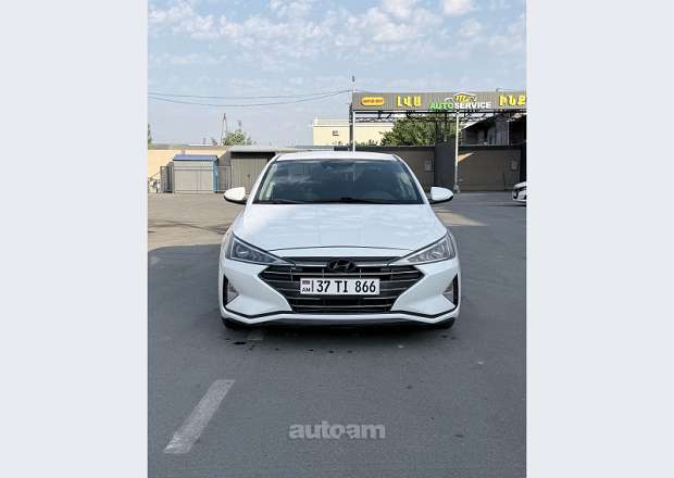 Hyundai Elantra 2020 — լուսանկար 1