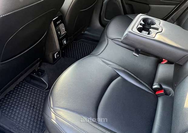 Jeep Compass 2022 — լուսանկար 13