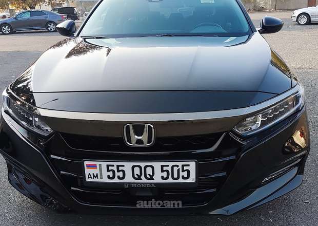 Honda Accord 2020 — photo 1