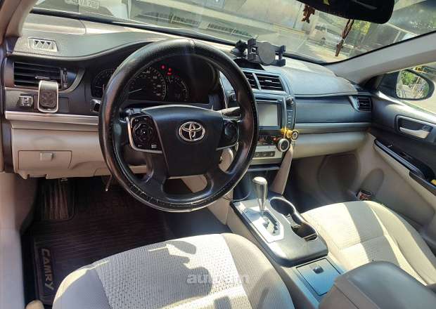 Toyota Camry 2012 — photo 5