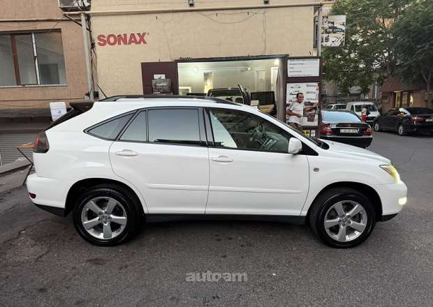 Lexus RX 330