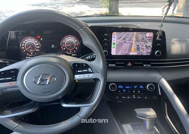 Hyundai Elantra 2022 — լուսանկար 5