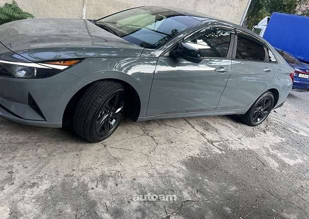 Hyundai Elantra 2022 — լուսանկար 3