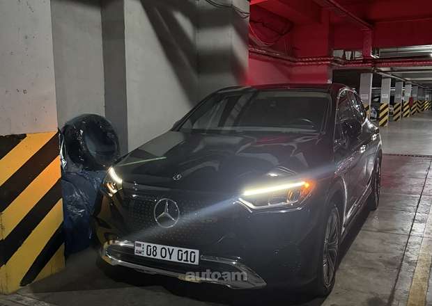 Mercedes-Benz EQE SUV