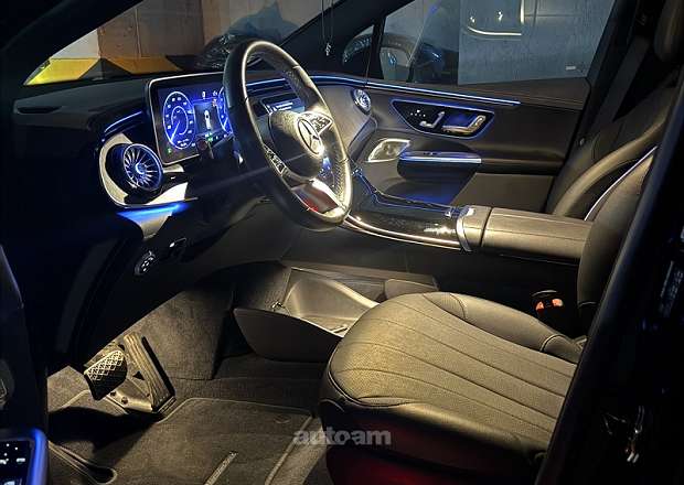 Mercedes-Benz EQE SUV