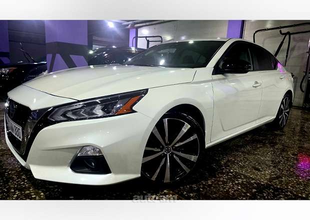 Nissan Altima 2020 — photo 4