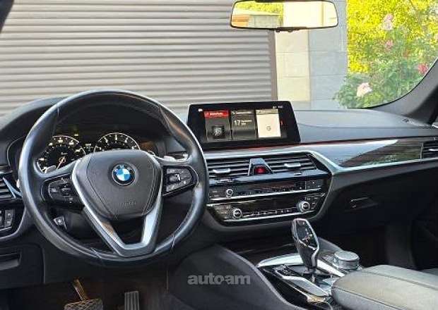 BMW 530 2017 — photo 14