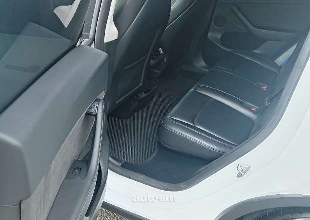 Tesla Model Y 2023 — լուսանկար 8