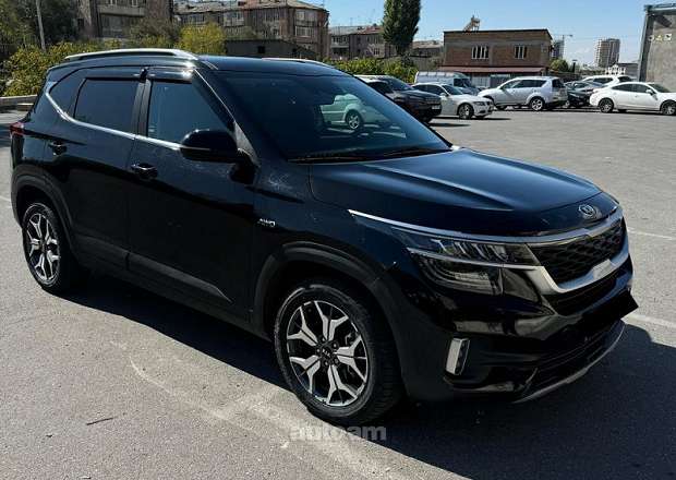 Kia Seltos 2021 — լուսանկար 1