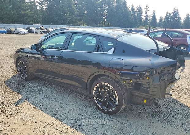 Kia K4