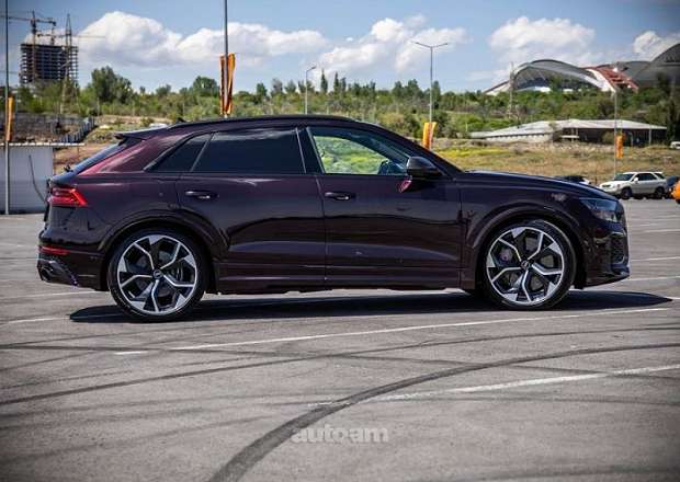 Audi RSQ8 2021 — լուսանկար 3