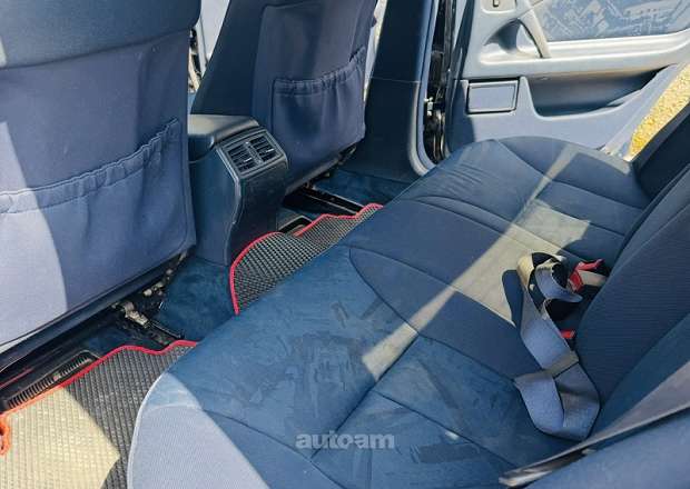 Mercedes-Benz E 240 1998 — photo 9
