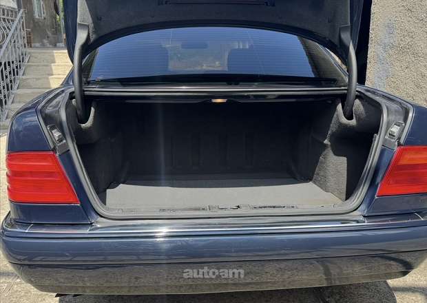 Mercedes-Benz E 240 1998 — photo 7