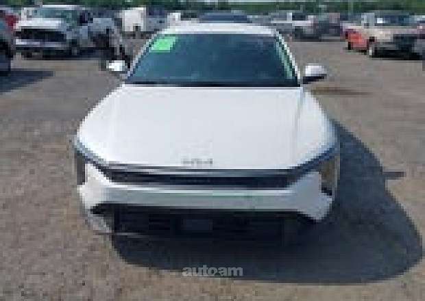 Kia K4