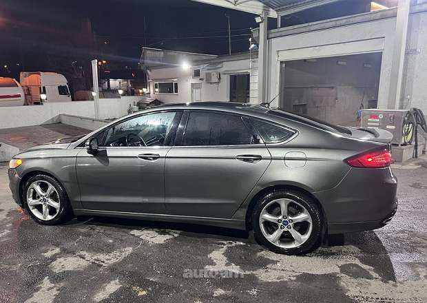 Ford Fusion