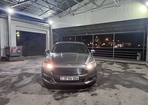 Ford Fusion