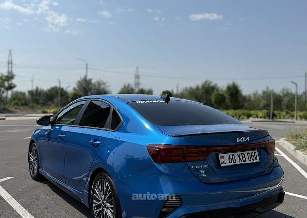 Kia Forte 2023 — լուսանկար 7