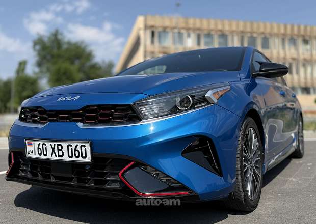 Kia Forte 2023 — լուսանկար 4