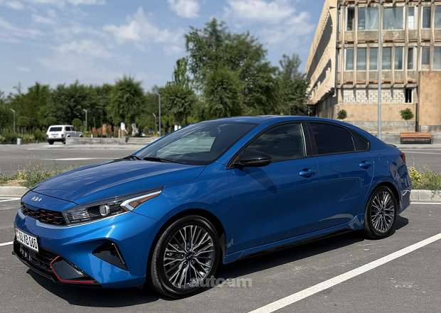 Kia Forte 2023 — լուսանկար 6