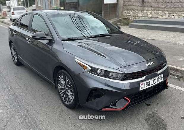Kia Forte 2022 — լուսանկար 2