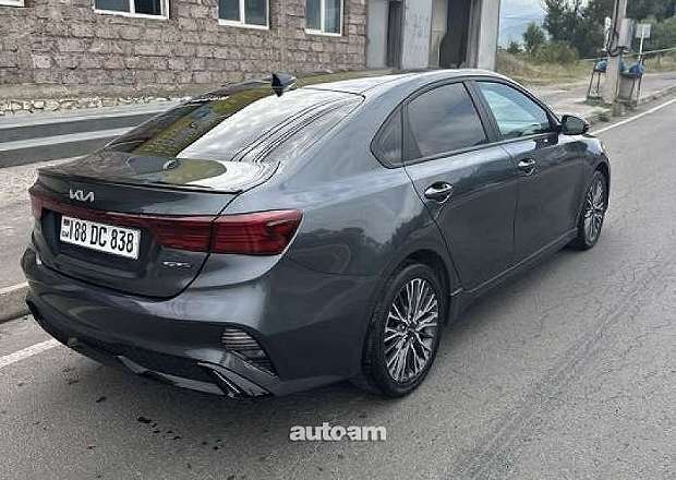 Kia Forte 2022 — լուսանկար 4