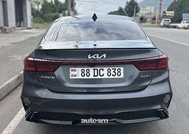 Kia Forte 2022 — լուսանկար 6