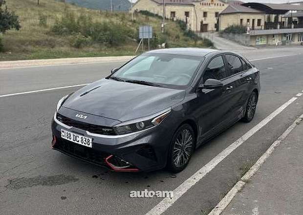 Kia Forte 2022 — լուսանկար 1