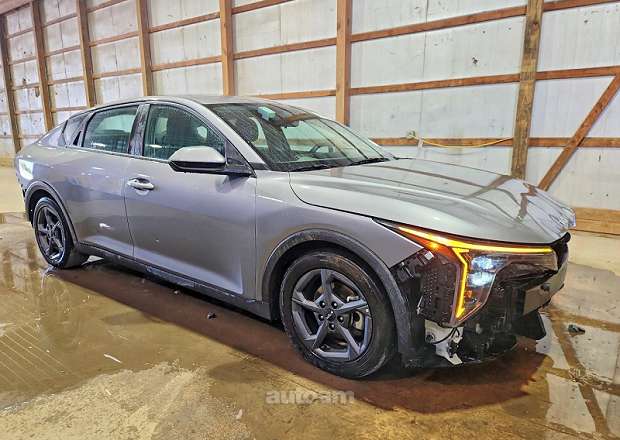 Kia K4