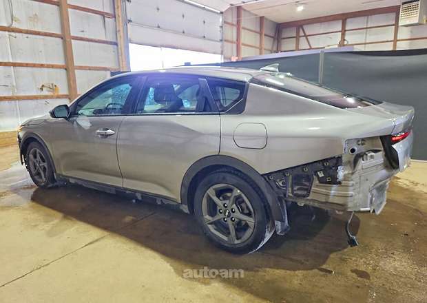 Kia K4