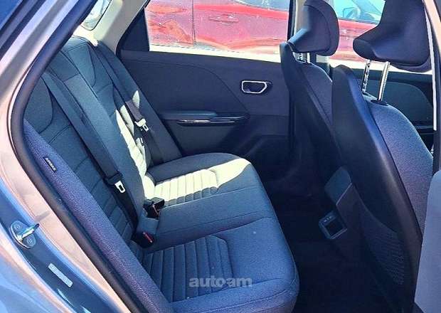 Kia K4