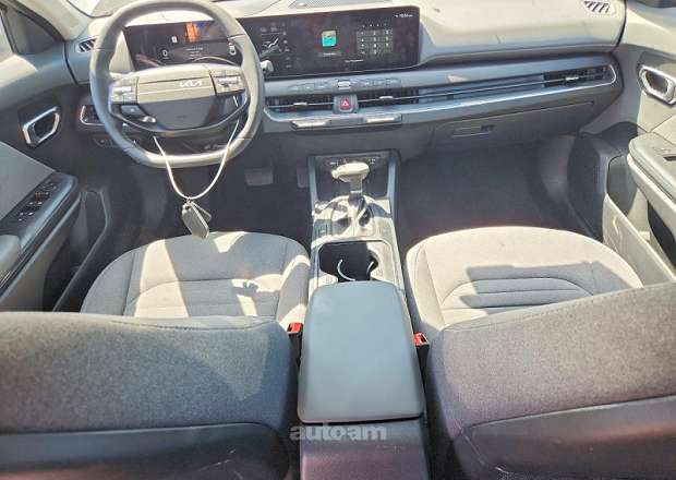 Kia K4