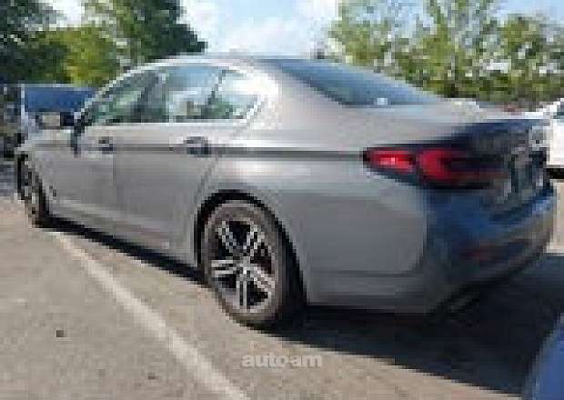 BMW 530