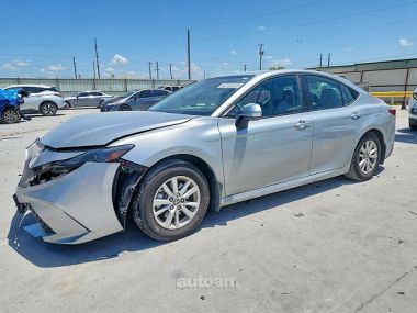 Toyota Camry  2025 