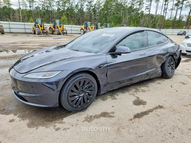 Tesla Model 3  2025 