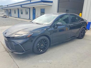 Toyota Camry  2025 