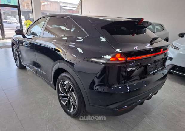 Changan Deepal S07