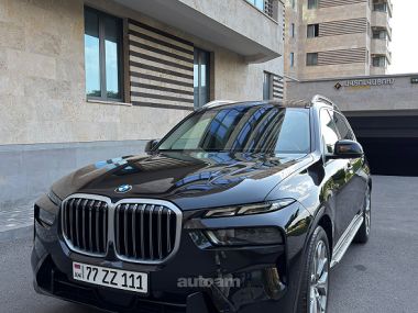 BMW X7  2023 
