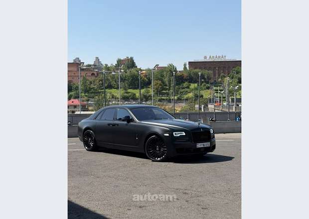 Rolls Royce Ghost 2014 — լուսանկար 1