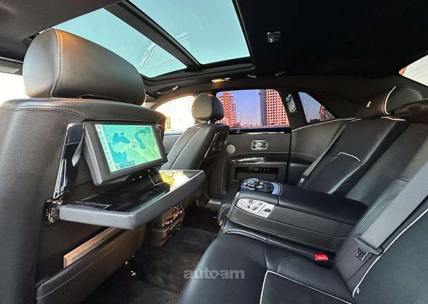 Rolls Royce Ghost 2014 — լուսանկար 6