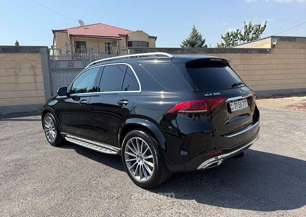 Mercedes-Benz GLE 350 2021 — լուսանկար 10